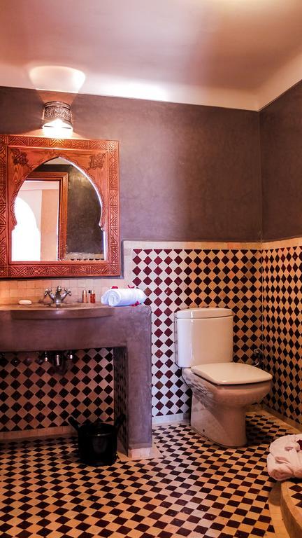 תיזנית Riad Tigmi Kenza חדר תמונה