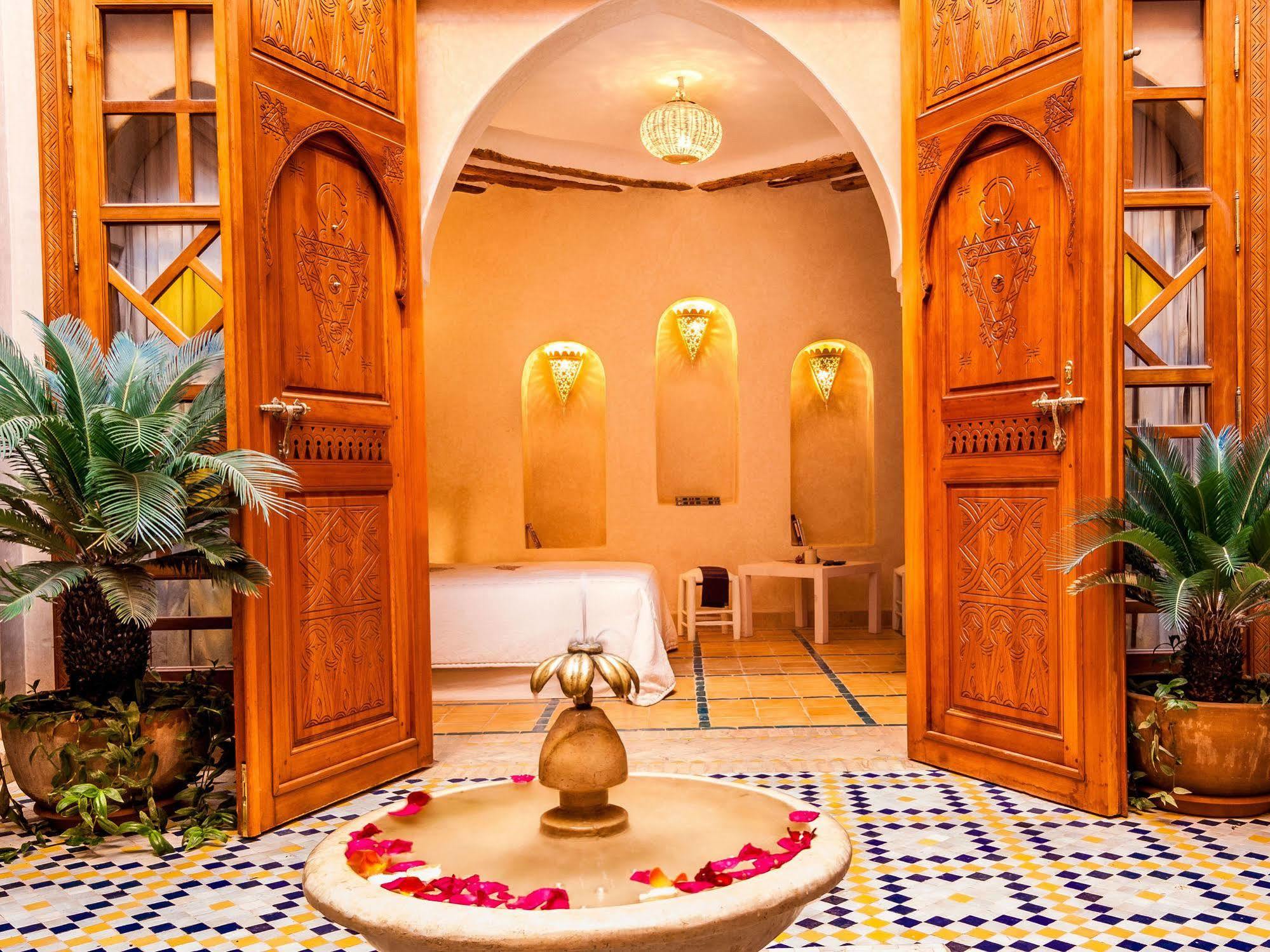 תיזנית Riad Tigmi Kenza מראה חיצוני תמונה
